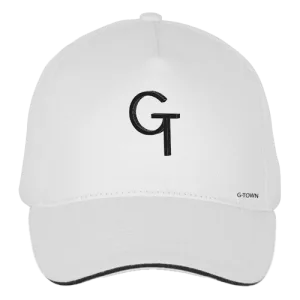 Witte Baseball cap met in 3d geboorduurde gt logo in de kleur navy