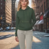 G-TOWN Dames Comfort Set 2 G-TOWN Dames Comfort Set – Duurzaam, stijlvol en ontworpen voor jouw flow De Dames Comfort Set van G-TOWN is jouw nieuwe go-to voor relaxed days en stijlvolle momenten. Deze set bestaat uit een oversized hoodie en bijpassende jogger, beide gemaakt van een zachte katoenmix met gerecyclede vezels. De pasvorm is los maar flatterend, met subtiele details die comfort en streetwear samenbrengen. Of je nu thuis chillt, onderweg bent of een casual look zoekt met karakter — deze set biedt het allemaal. 🌿 Duurzaam geproduceerd met respect voor mens en planeet 🧵 Relaxed fit met zachte binnenvoering 🎨 Verkrijgbaar in neutrale tinten die passen bij elke stijl 💫 Minimalistische branding voor een cleane look Waarom kiezen voor de G-TOWN Dames Comfort Set? Gemaakt van gerecycled katoen en polyester Geïnspireerd door urban loungewear en slow fashion Ideaal voor layering, styling en comfort Past perfect binnen een capsule wardrobe Combineerbaar met sneakers, boots of slippers